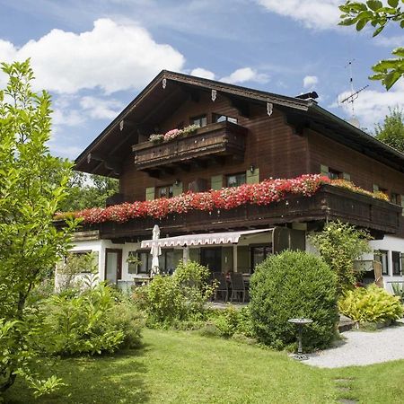 オーバーアウドルフHaus Enzianアパートメント エクステリア 写真