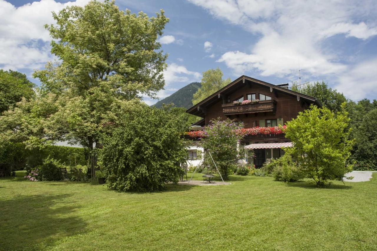 オーバーアウドルフHaus Enzianアパートメント エクステリア 写真